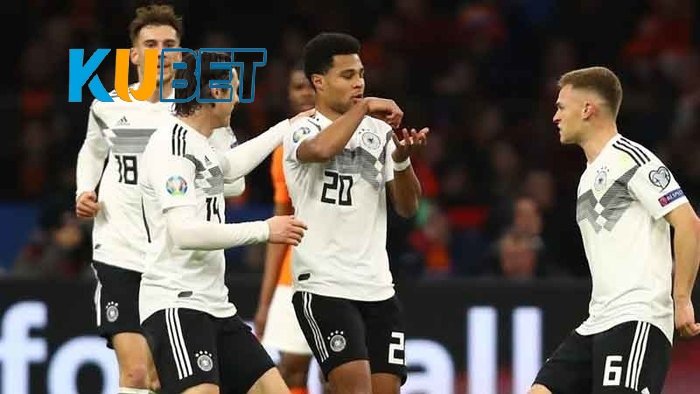 bàn thắng vàng hay